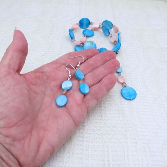 Handmade Blue and Pink Shell Jewelry Set, Y Necklace and Earrings Set For Women - Picture 5 of 10